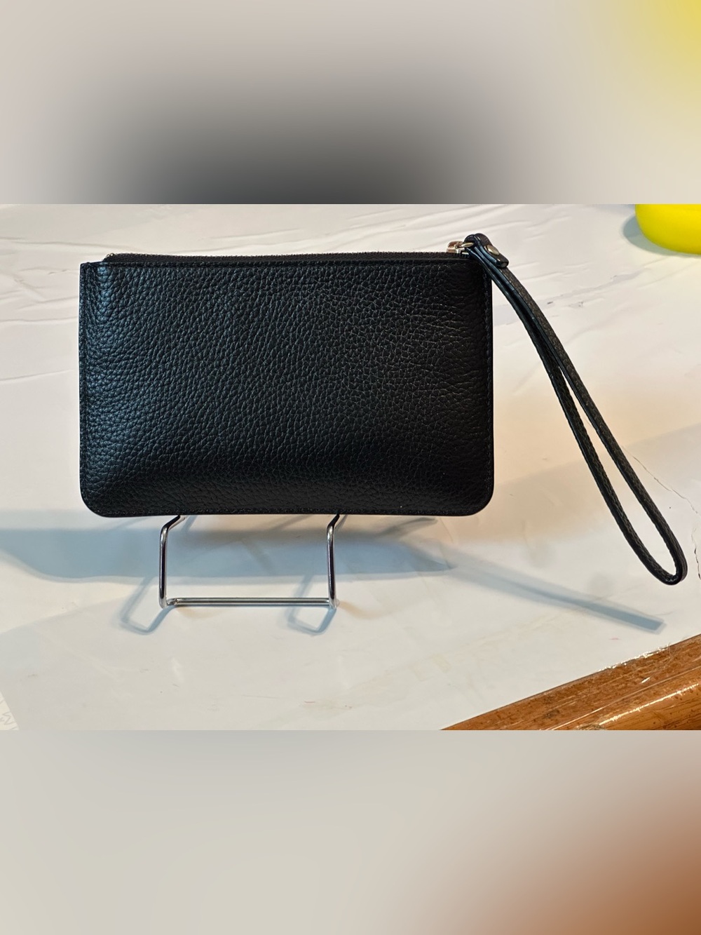 Kate Spade Highland Place Bee Wristlet - Picture 12 of 13